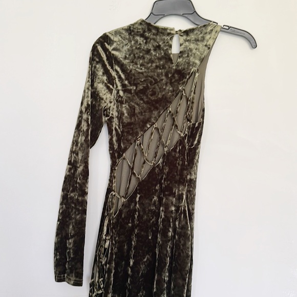 NWT Camila Coelho X Revolve Green Crushed Velvet Maxi Cut Out Dress women size S - Picture 10 of 11